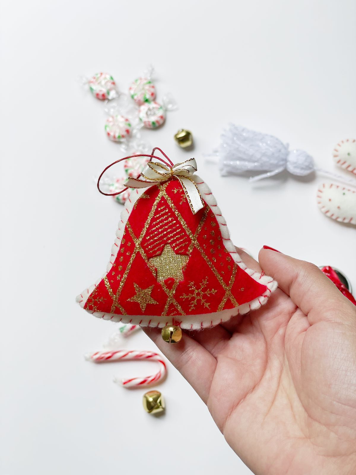 Campana para abrir el año