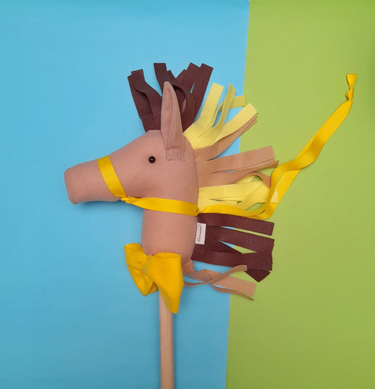 Caballo de palo