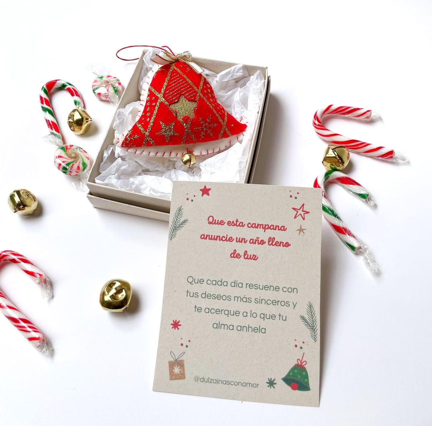 Campana para abrir el año